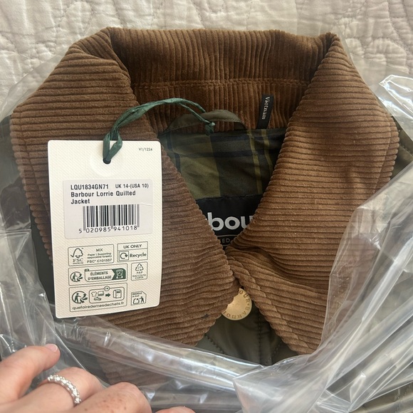 Brand new Barbour 10 US Lorrie Quilted Barn Jacket Sage Green Patchwork Gold - Picture 7 of 8